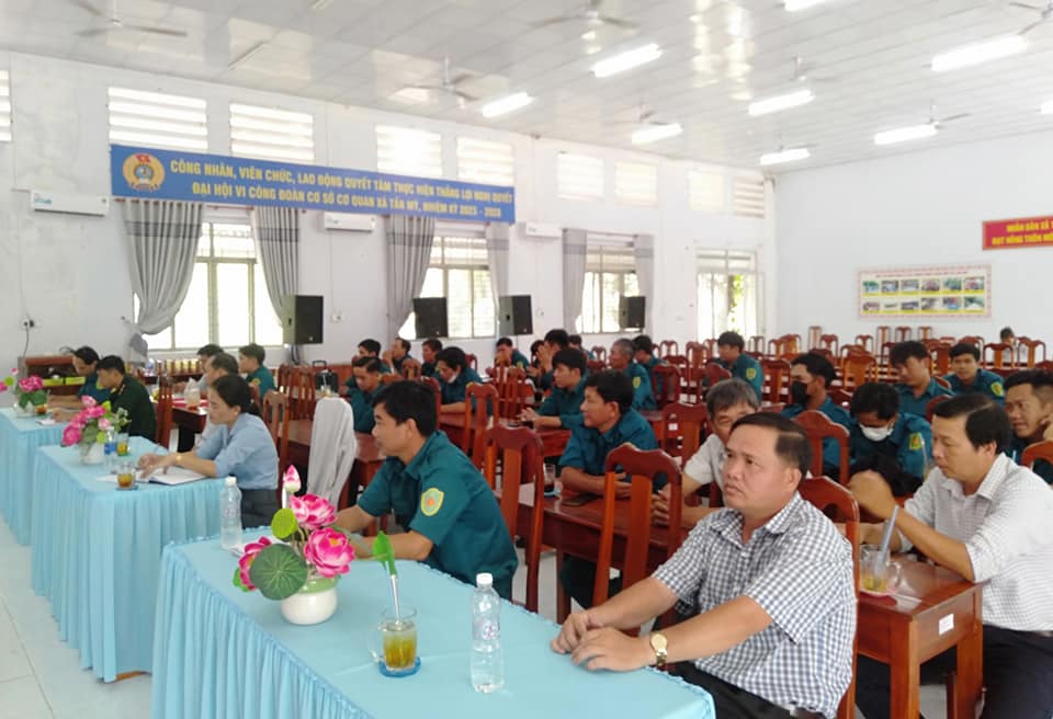 Quân sự