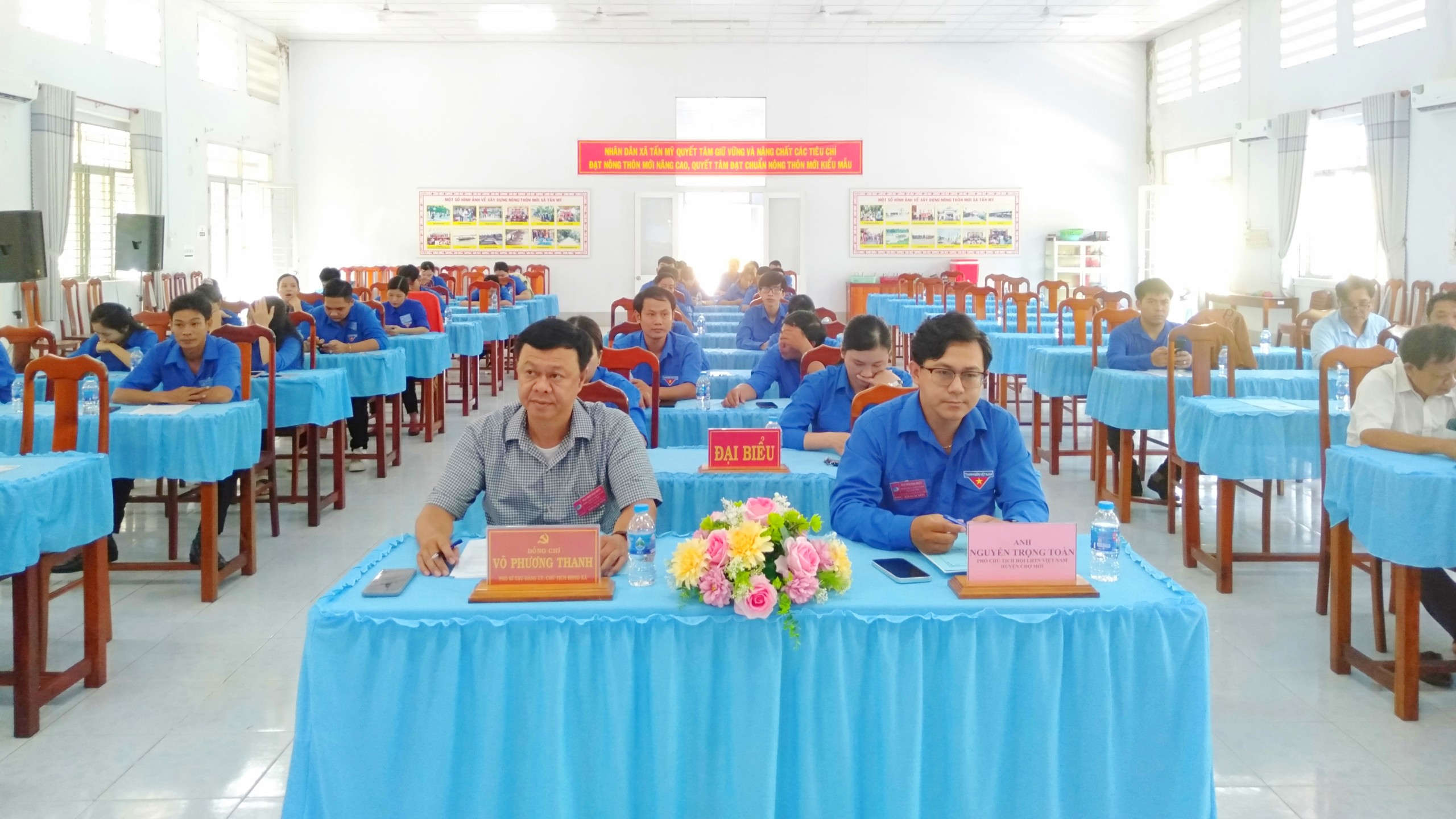 Đoàn Thanh Niên
