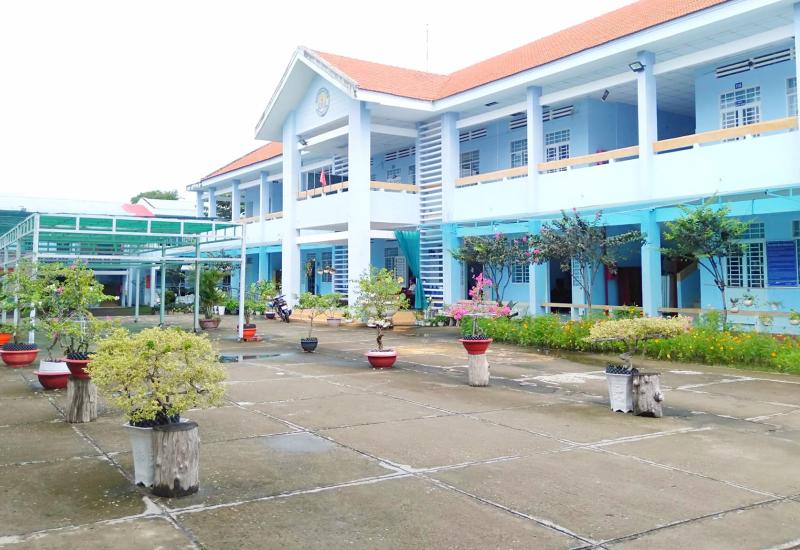 Các trường khẩn trương chuẩn bị năm học mới