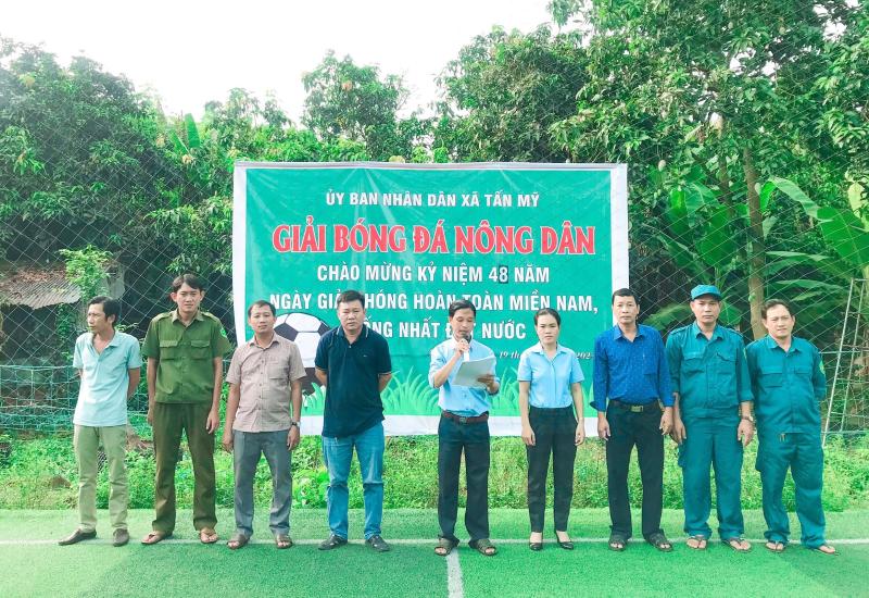 Khai mạc bóng đá Nông dân Tấn Mỹ năm 2023