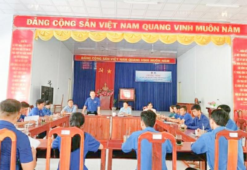 Đối thoại giữa lãnh đạo với thanh niên