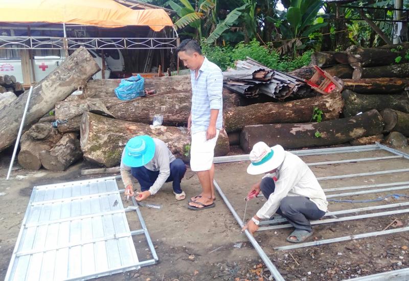 Xây dựng 10 căn nhà tình thương 