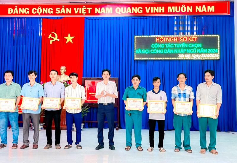 Hội nghị sơ kết công tác tuyển quân 