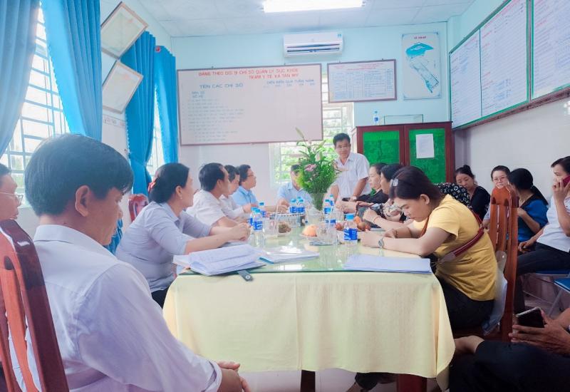 Trung tâm y tế huyện kiểm tra công tác y tế 06 tháng đầu năm 