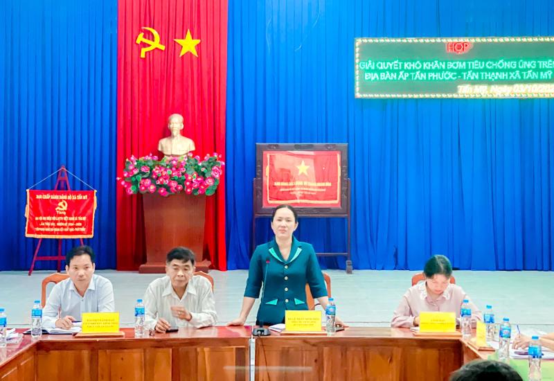 PCT. UBND huyện làm việc với Tấn Mỹ về vấn đề bơm tiêu chống úng