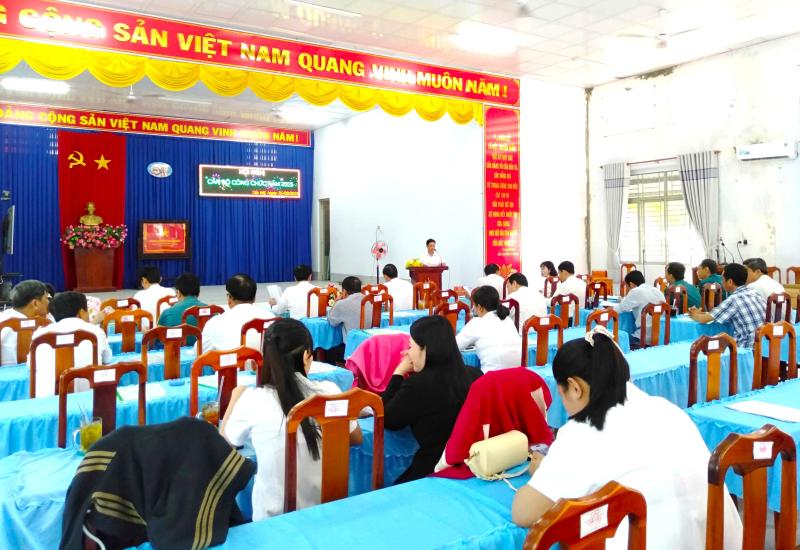 Hội nghị cán bộ công chức