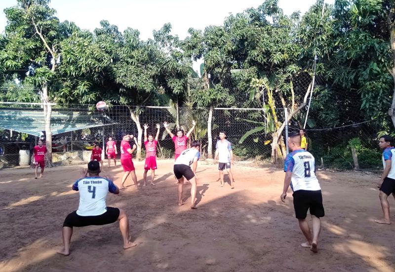 Khai mạc môn thi đấu đầu tiên đại hội TDTT xã 